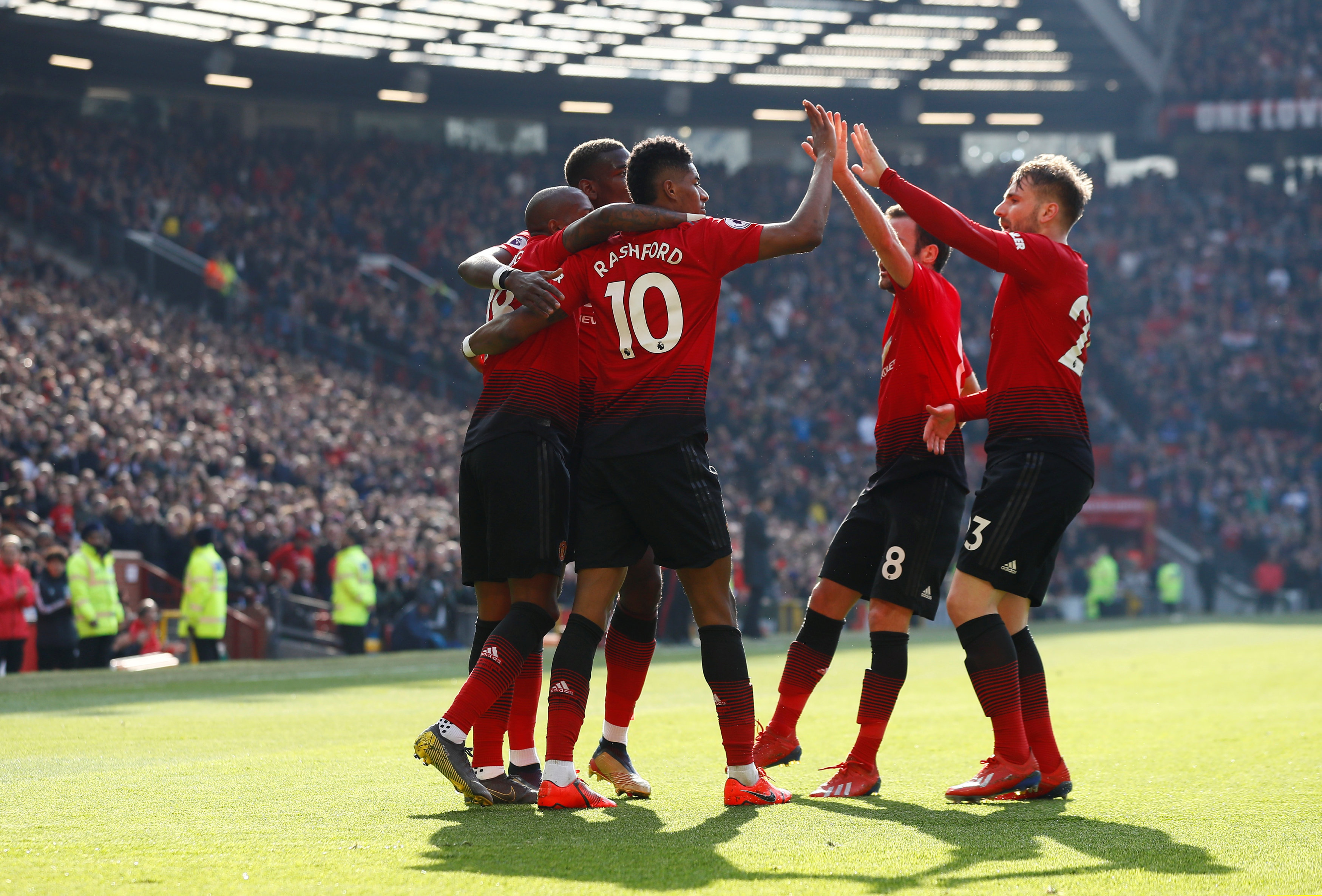 进攻来拉开 进攻来拉开