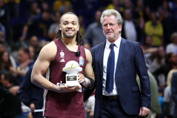 但屡次试图 但屡次试图