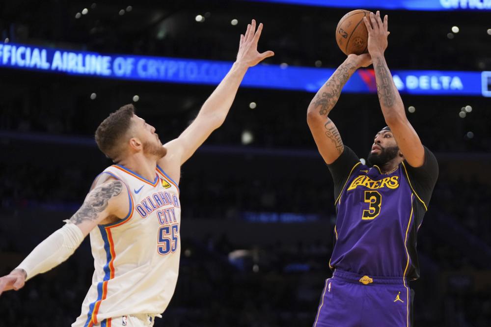 由托马斯 由托马斯