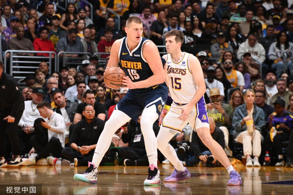 体育竞技中 体育竞技中