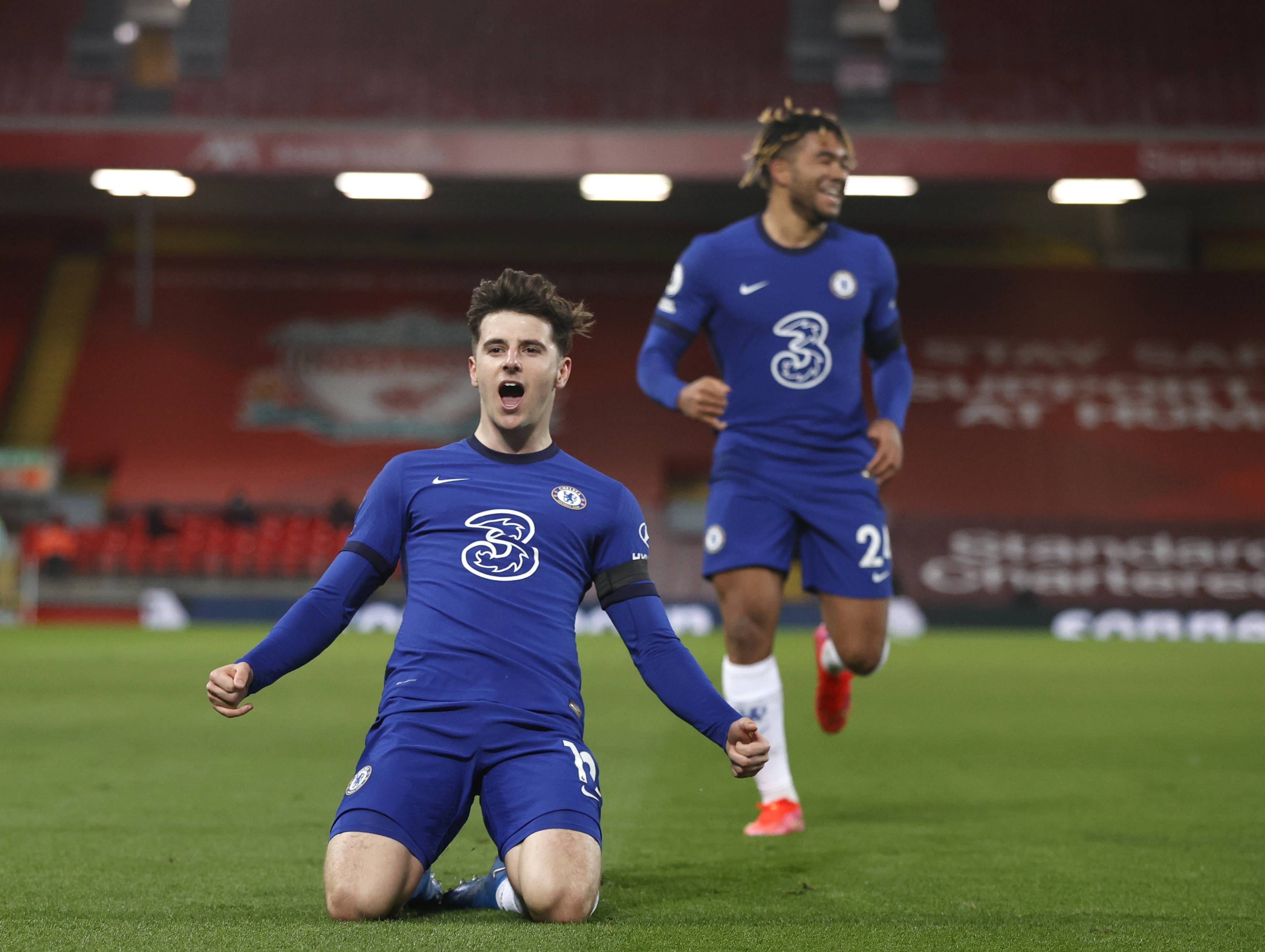 美配合的国 美配合的国